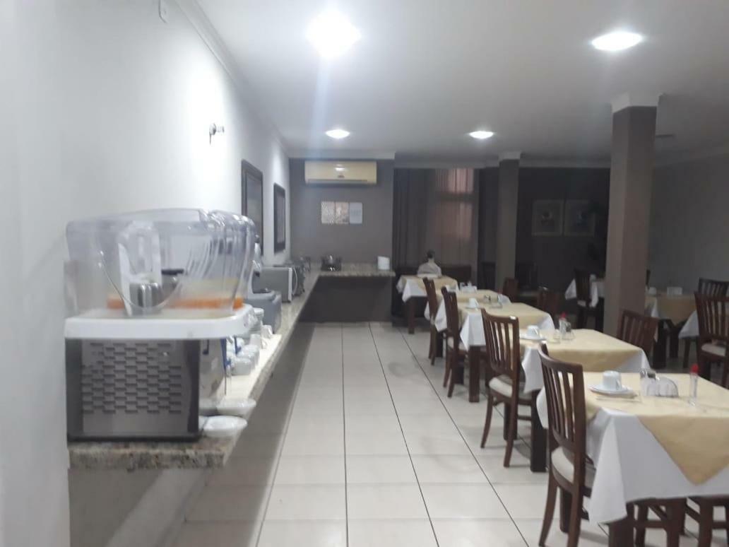 Hotel e Restaurante Canta Galo Jacarezinho Esterno foto