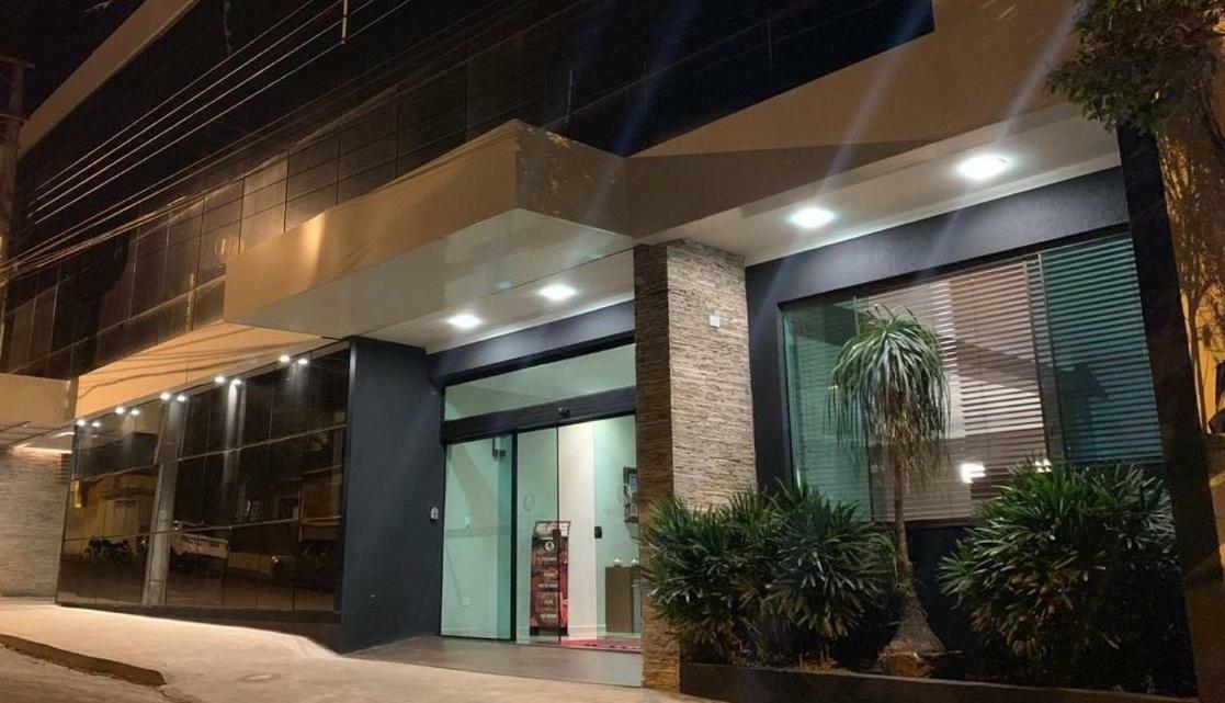 Hotel e Restaurante Canta Galo Jacarezinho Esterno foto